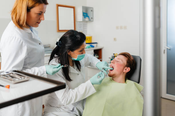 Best Walk-In Emergency Dental Services in Belpre, OH